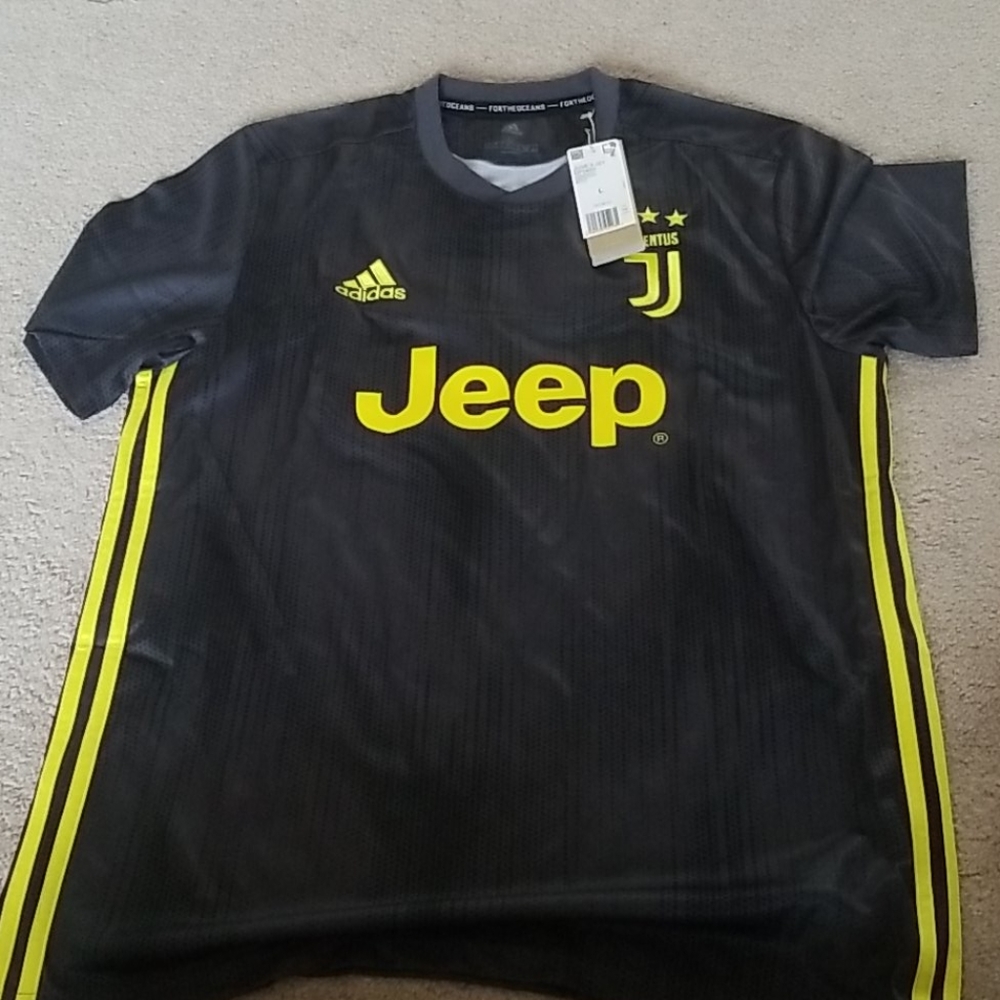 🌲Men's large juventus ronaldo jersey - Picture 2 of 8
